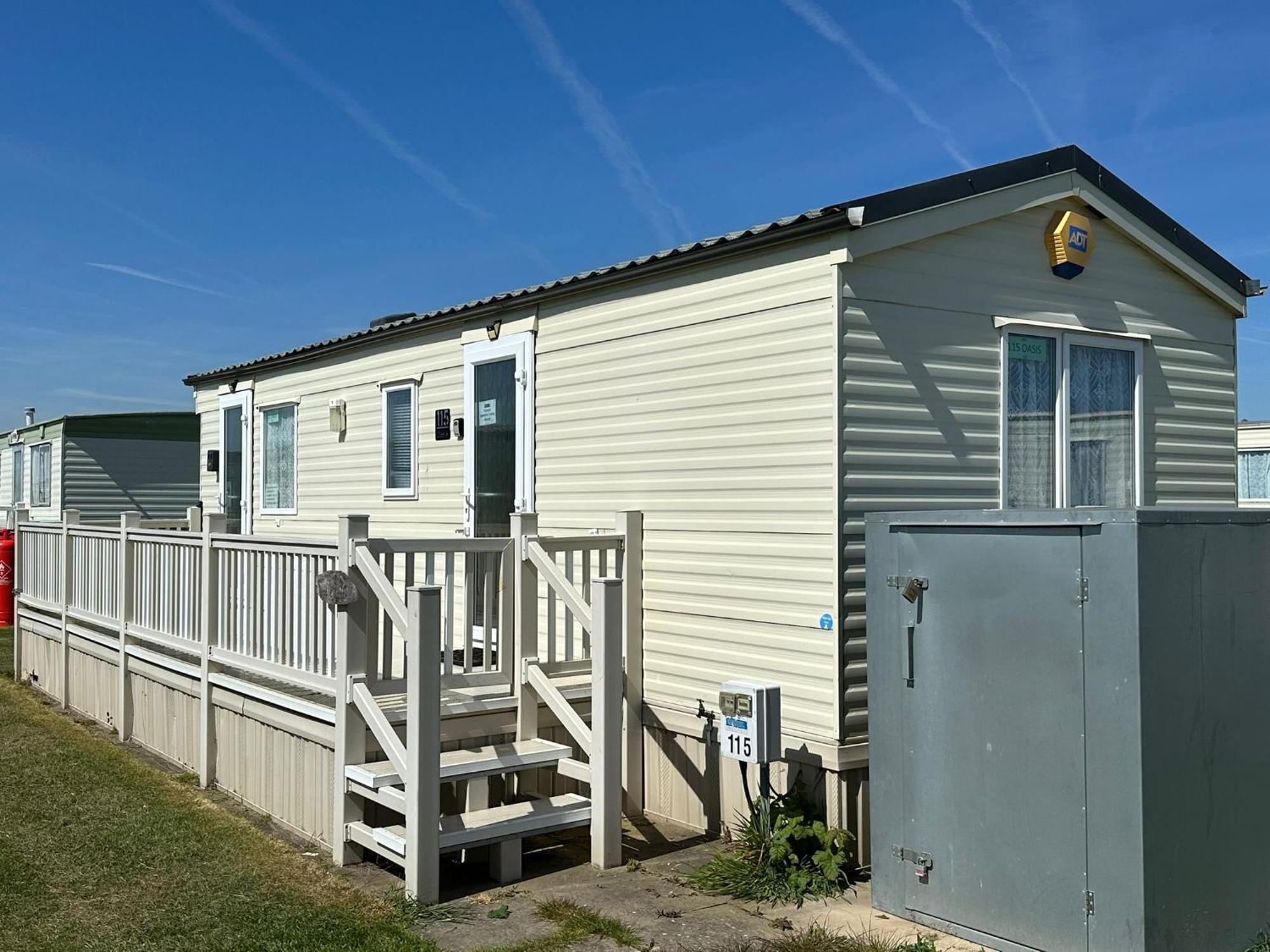 6 Berth Silver Beach Oasis Large Veranda Ingoldmells Exterior foto